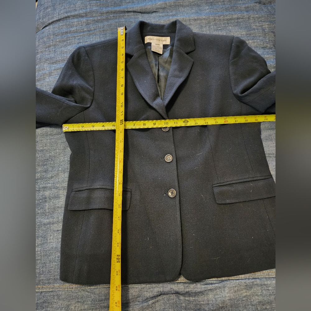 Wool Blazer - Picture 5 of 5